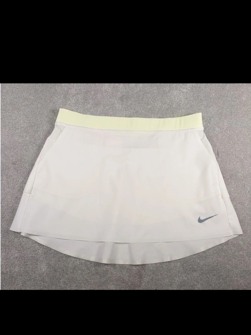 Nike Women’s White Tennis / Golf Skirt
